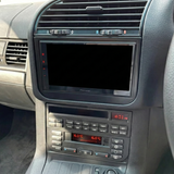 BMW E36 Doppel-DIN Mittelkonsole eingebaut im Cockpit